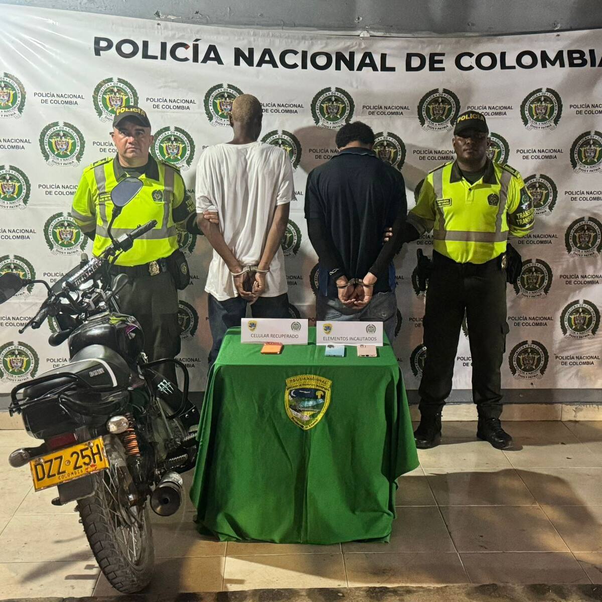 Dos hombres tenían brazalete del Inpec y fueron capturados por presunto atraco en Bolívar