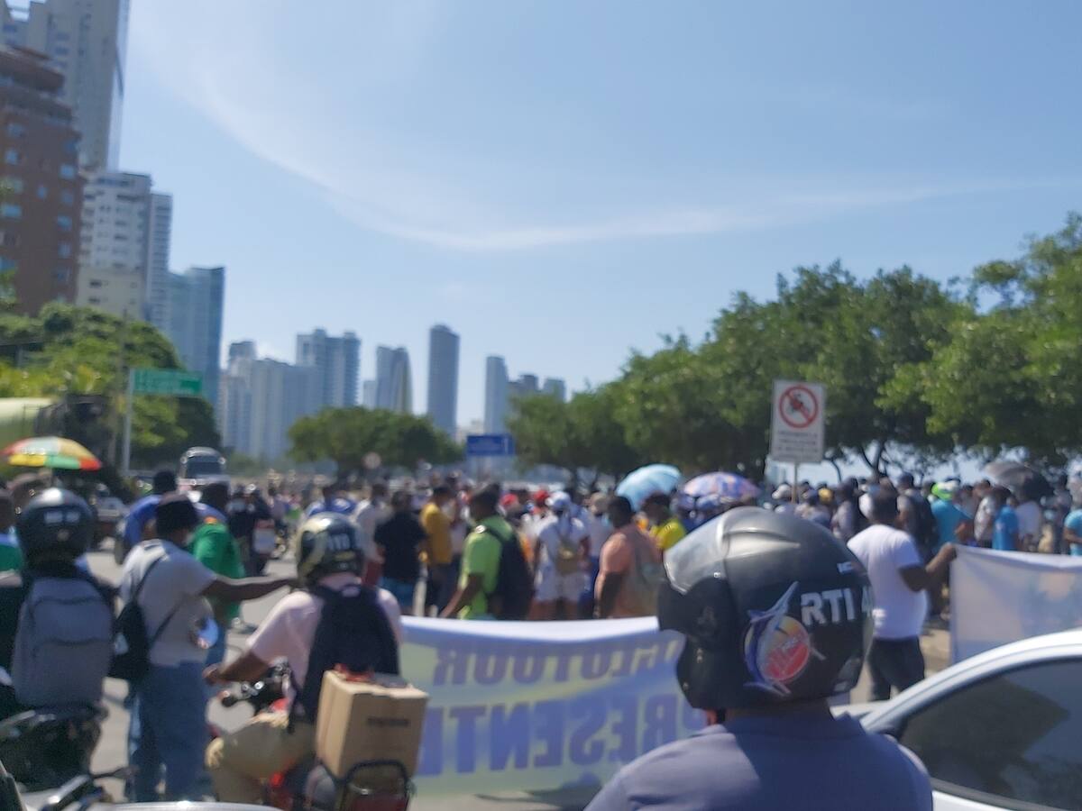 Bloqueado el acceso a zona turística de Cartagena