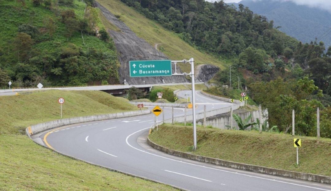 En total abandono la conectante C1-C2