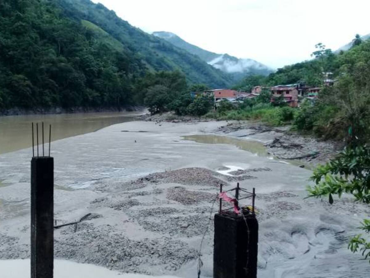 No podemos vivir tranquilos, confiesan afectados por Hidroituango