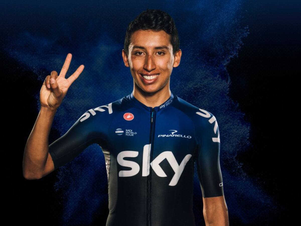 Egan: protagonista en la presentación del nuevo maillot del Sky