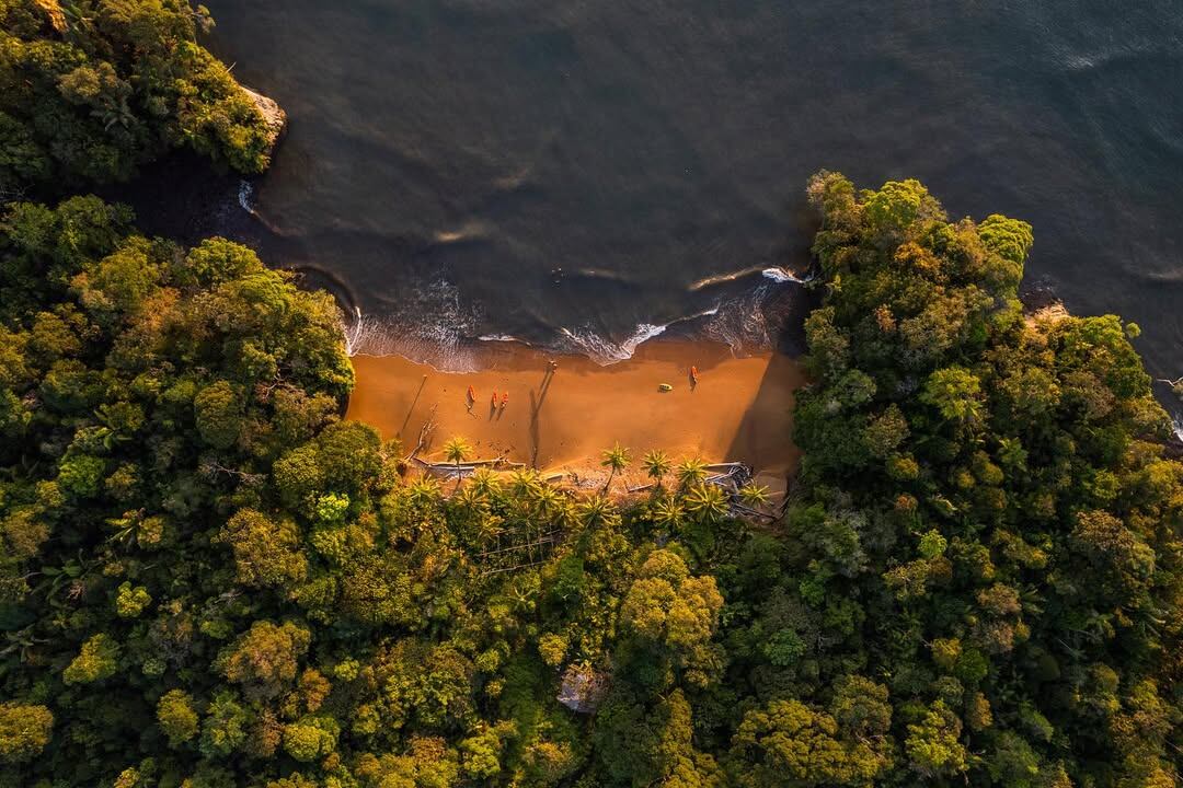 Esta playa cuenta con paisajes sorprendentes / @juandedios_lodge