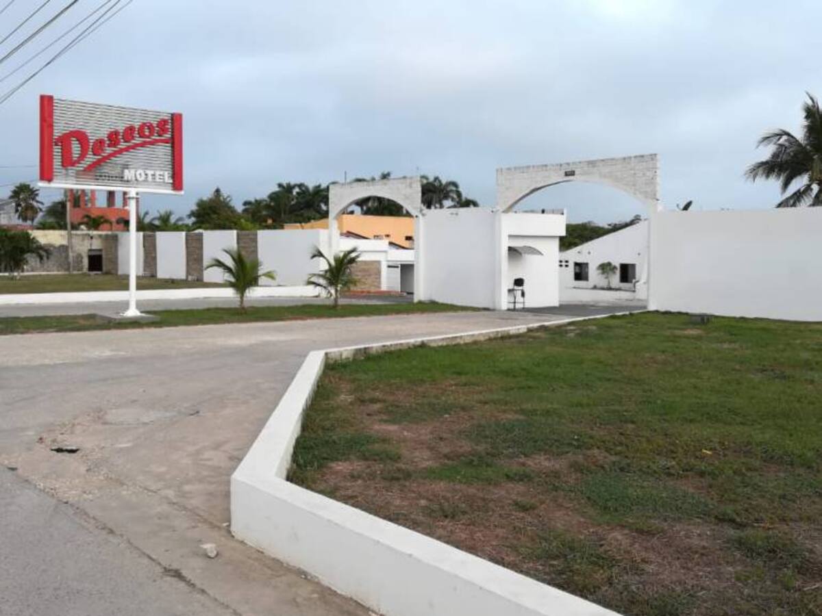La vía de los moteles de Barranquilla "y sus conductores locos"