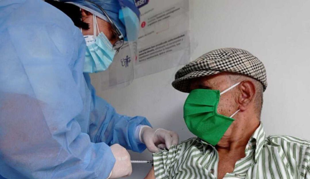 Autoridades de salud de Cali y el Valle advierten un incremento de casos de COVID-19.