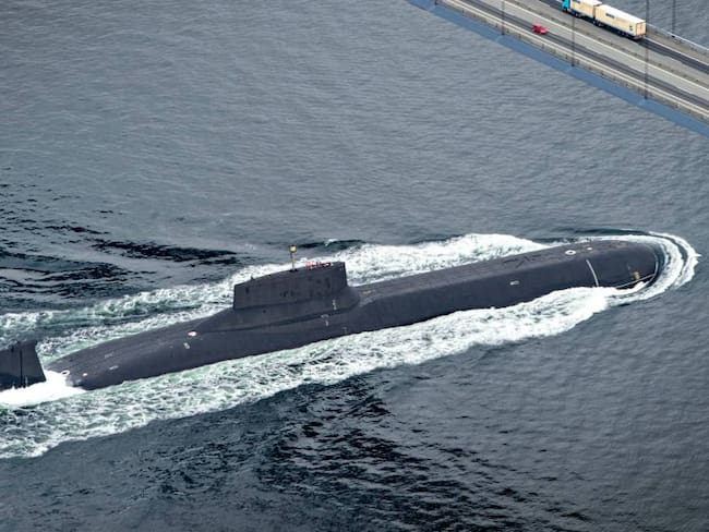 Paso de un submarino nuclear ruso por aguas danesas.                      Foto: Getty 
