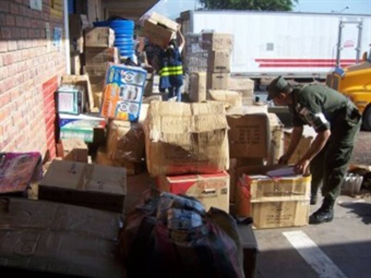 La policía decomisó mercancia por mas de cien millones de pesos en La Guajira