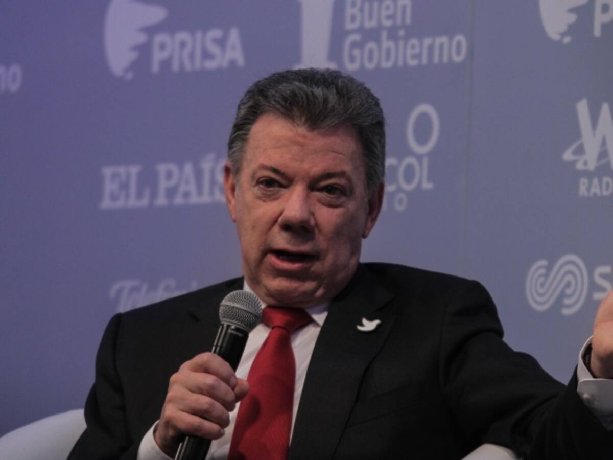 La resolución de la ONU es una señal del mundo entero de apoyo a la paz: Santos