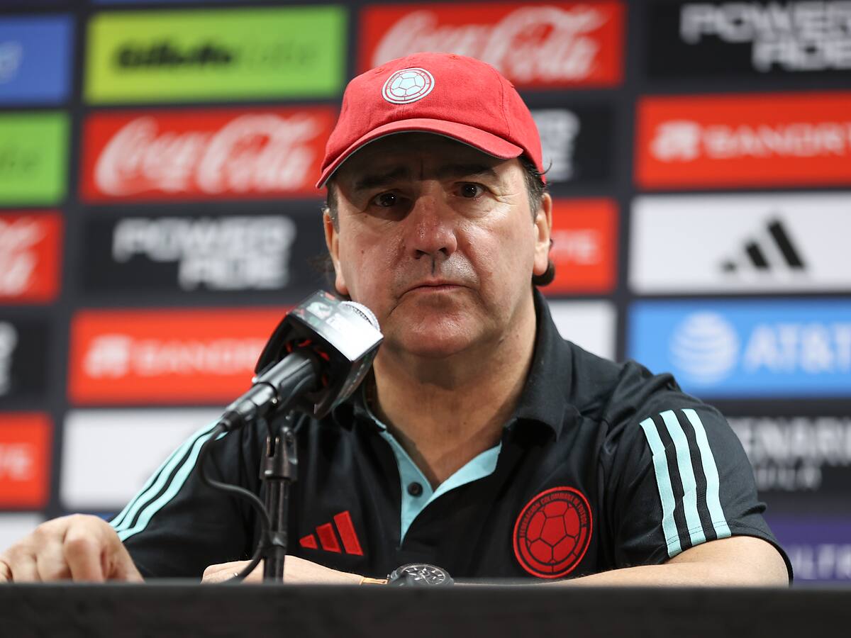 Los DTs mejor pagados de la selecciones sudamericanas: ¿Qué puesto ocupa Néstor Lorenzo?