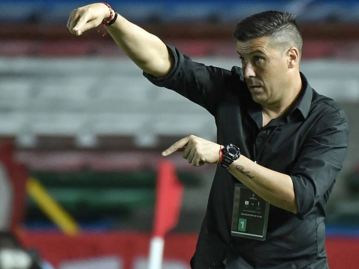 Debate Alargue: "¿Se le acabaron los créditos a Juan Cruz y a Bobadilla?"