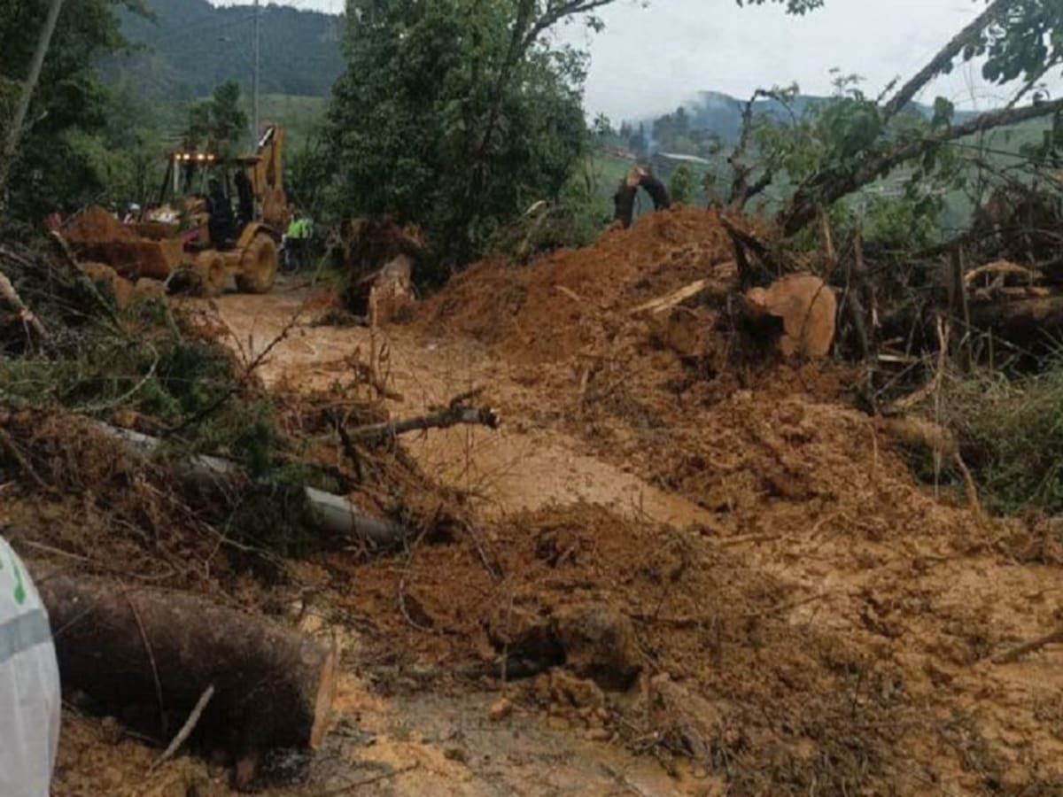 30 viviendas evacuadas durante el fin de semana en Medellín por lluvias