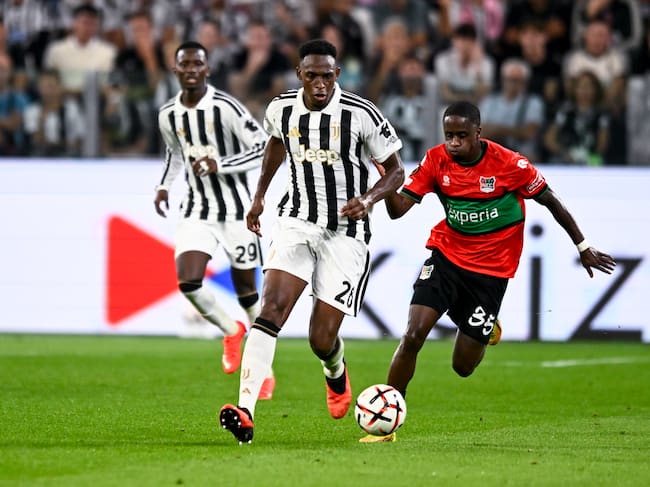 Jhon Janer Lucumí durante su partido ante el NEC. (Photo by Alberto Gandolfo - Juventus/Juventus FC via Getty Images)