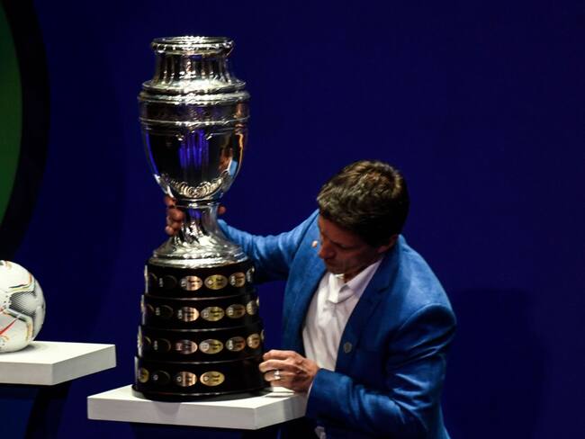 Trofeo de la Copa América presentado en Cartagena