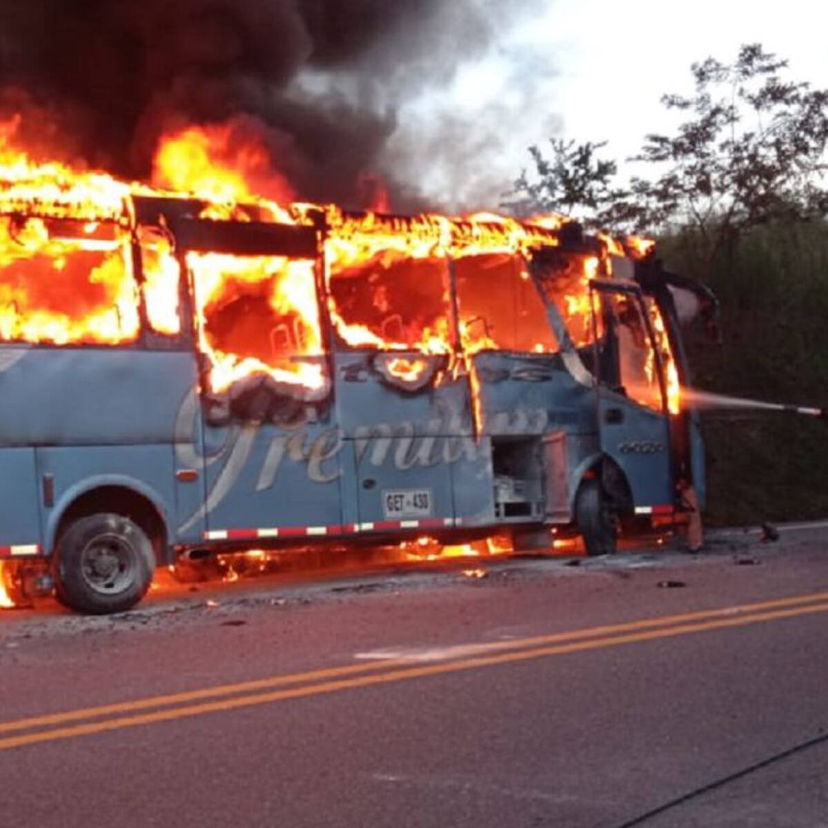 12 lesionados dejó accidente de tránsito de dos buses en La Pintada