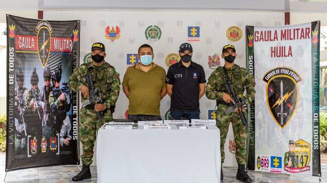 Se trata del coordinador logístico que sería el encargado de canjear cocaína por armas.