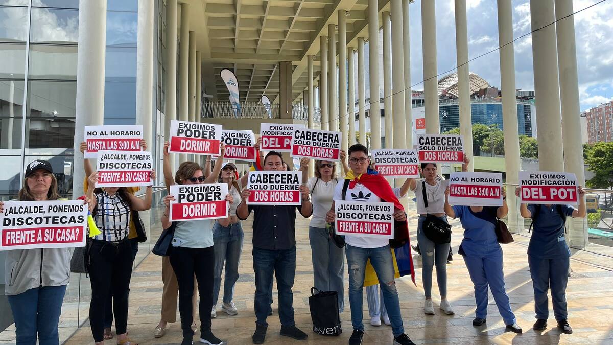 Cabecera pide que se revoque la ampliación de horario de bares