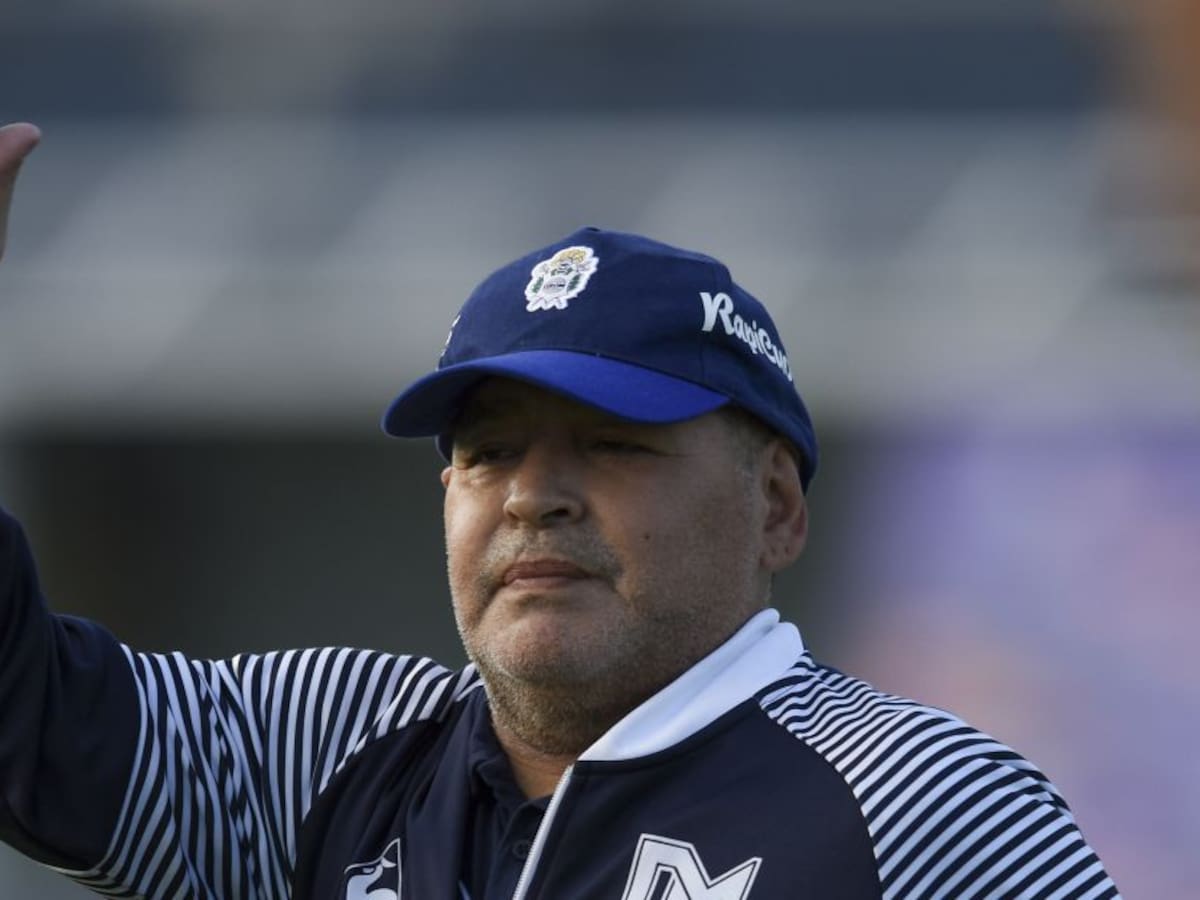 Polémica en Argentina: ¿Qué sustancia recibió Maradona en pleno partido?
