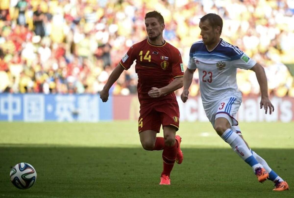 Tras un partido sin emociones, Divock Origi marcó el gol del triunfo en el minuto 87 y le dio el pase a octavos de los belgas.
