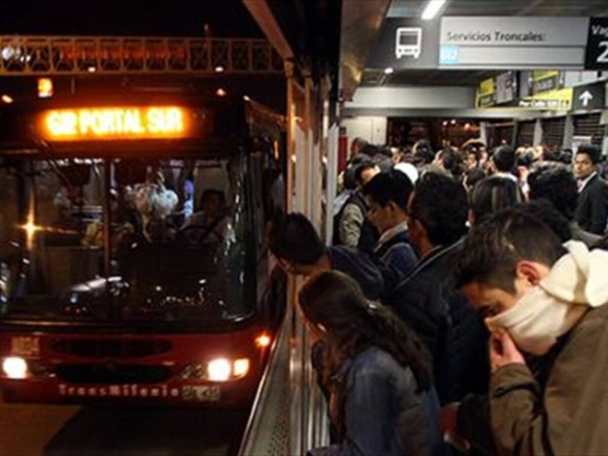 Transmilenio adelanta hoy media hora su servicio