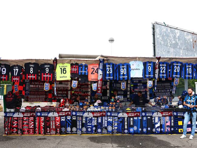 MILAN, ITALY - MAY 16: Merchandise is seen on sale ahead of the UEFA Champions League semi-final second leg match between FC Internazionale v AC Milan at Stadio Giuseppe Meazza on May 16, 2023 in Milan, Italy. (Photo by Chris Brunskill/Fantasista/Getty Images)