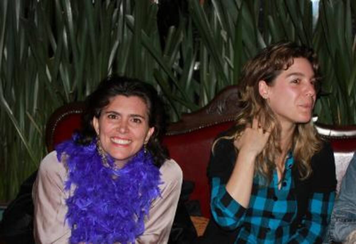 María Luisa Ortiz y Manuela  Espinal de la Revista Fucsia.