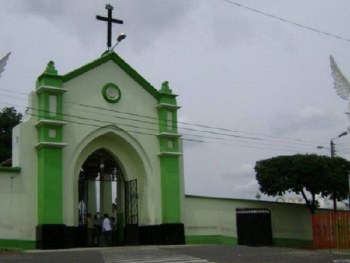 Se agudiza la crisis del cementerio central