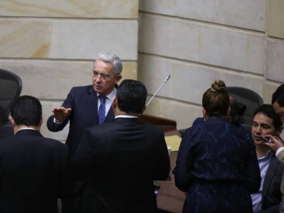 La polémica celebración privada del uribismo