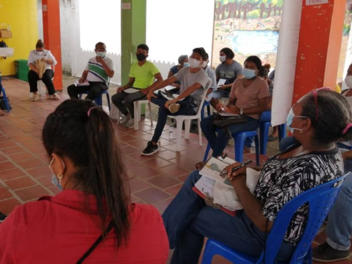 Realizan talleres por consulta previa de construcción de la vía Ruta 90-90A