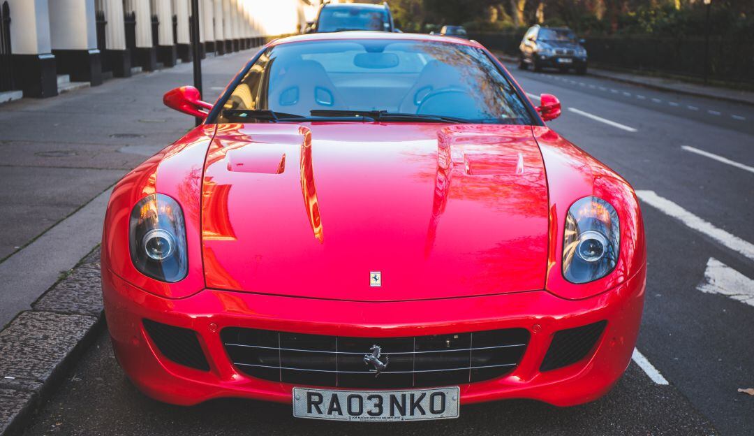 Auto de lujo Ferrari