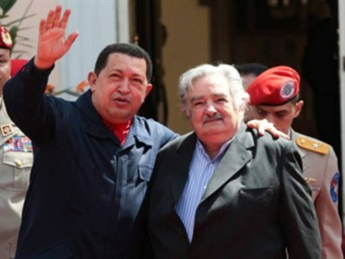 El mundo necesita de la generosidad de unos cuantos como Chávez: José Mujica