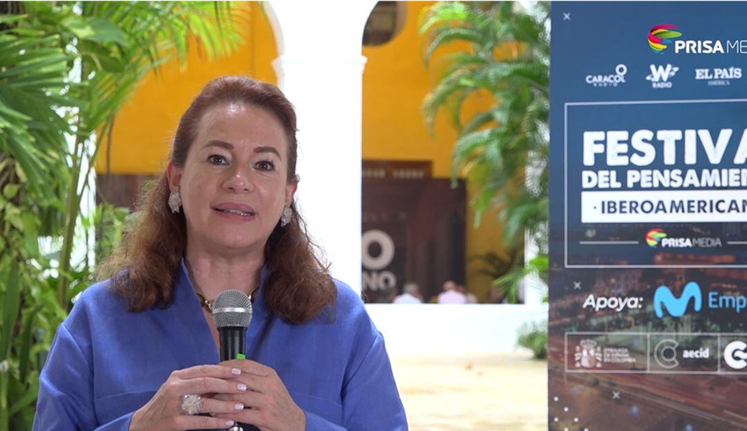 María Fernanda Espinosa