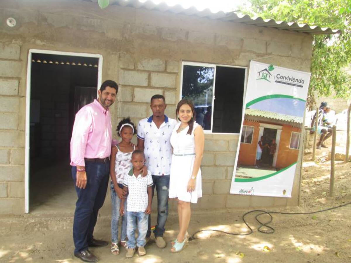 Alcaldía de Cartagena entregó viviendas gratis en corregimientos