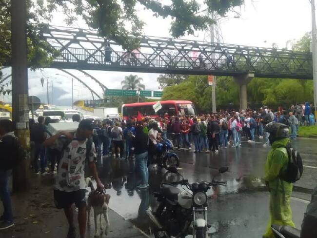 Por disturbios nuevamente evacuada la U. Nacional en Medellín