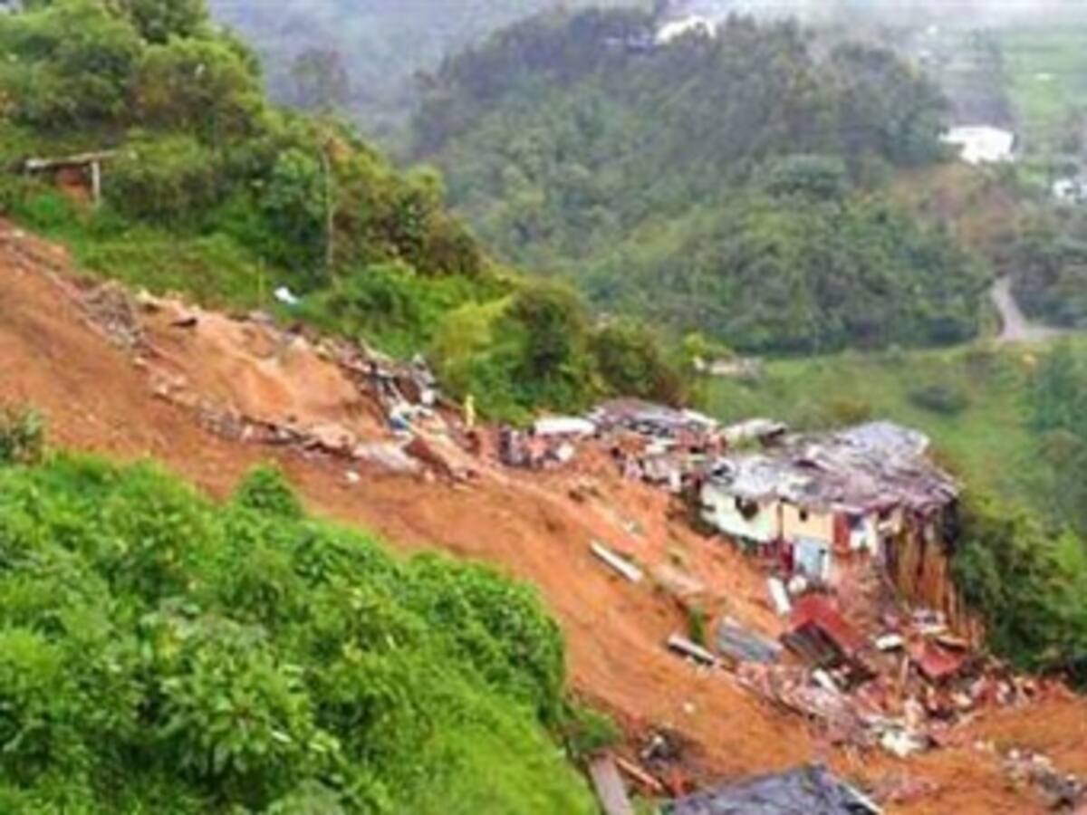 A tres se incrementan los desaparecidos en deslizamiento en Manizales