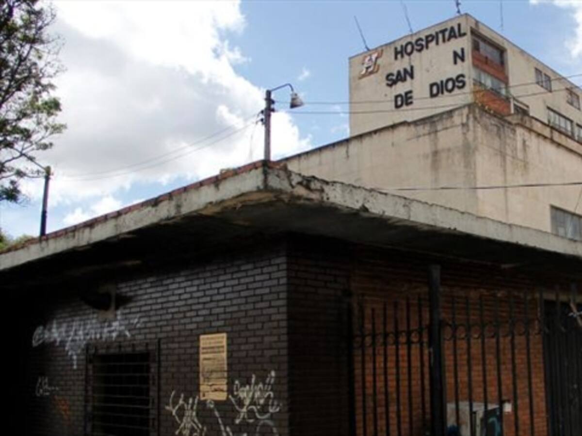Firman convenio para crear laboratorios de genética en el San Juan de Dios