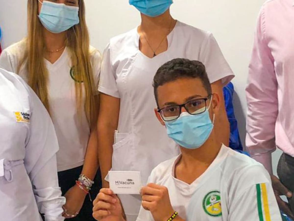 En Armenia 180 niños menores de 11 años de edad vacunados contra el COVID