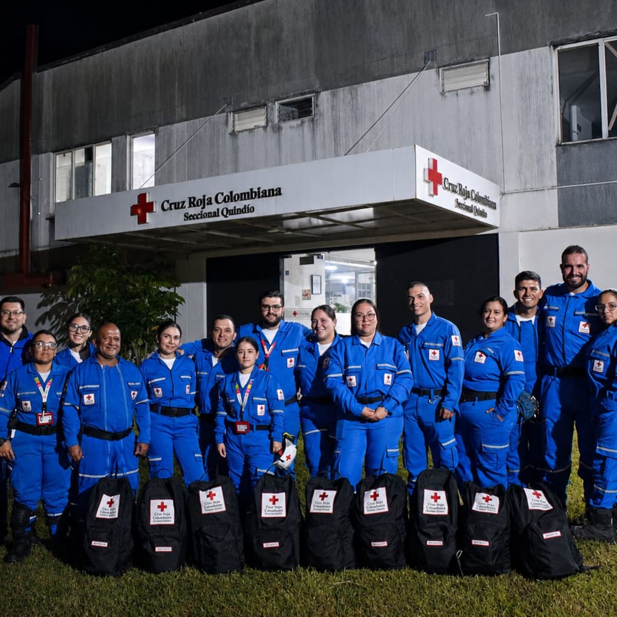 Voluntarios de la Cruz Roja Quindío expertos en búsqueda y rescate rumbo a Venezuela