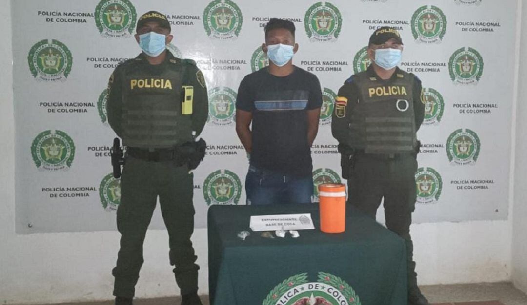 Según la policía, las dosis de marihuana estaban camuflada en un termo con café e iba a ser entrada a un recluso