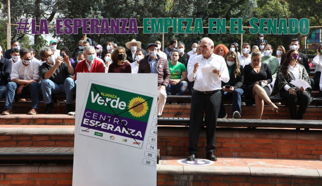 La Coalición Centro Esperanza lanzó su lista al Senado compuesta por 100 candidatos