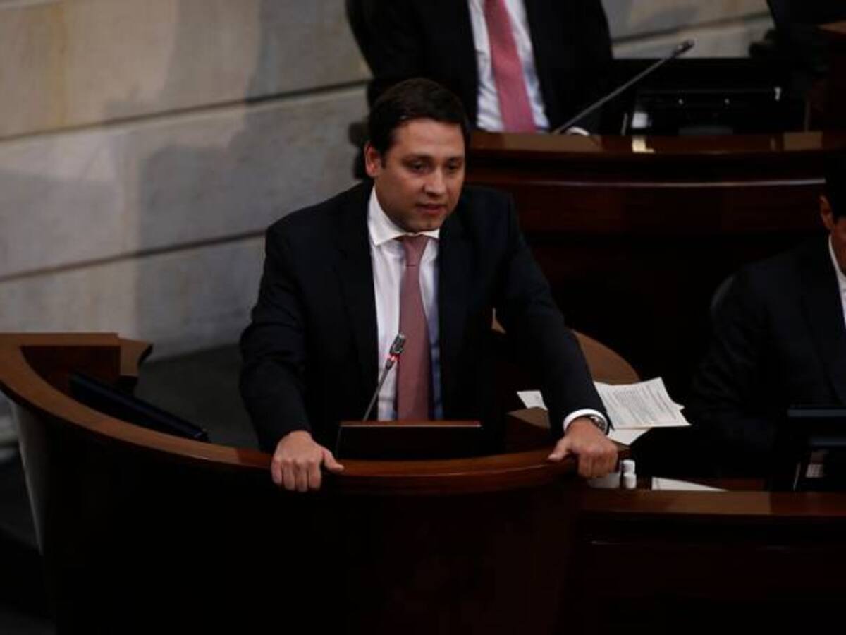 Congreso pide al CNE reglamentar campañas para el plebiscito