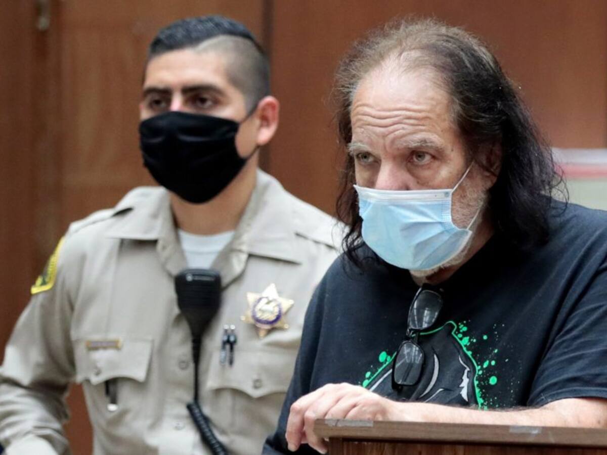 Actor porno Ron Jeremy es acusado de violación en California