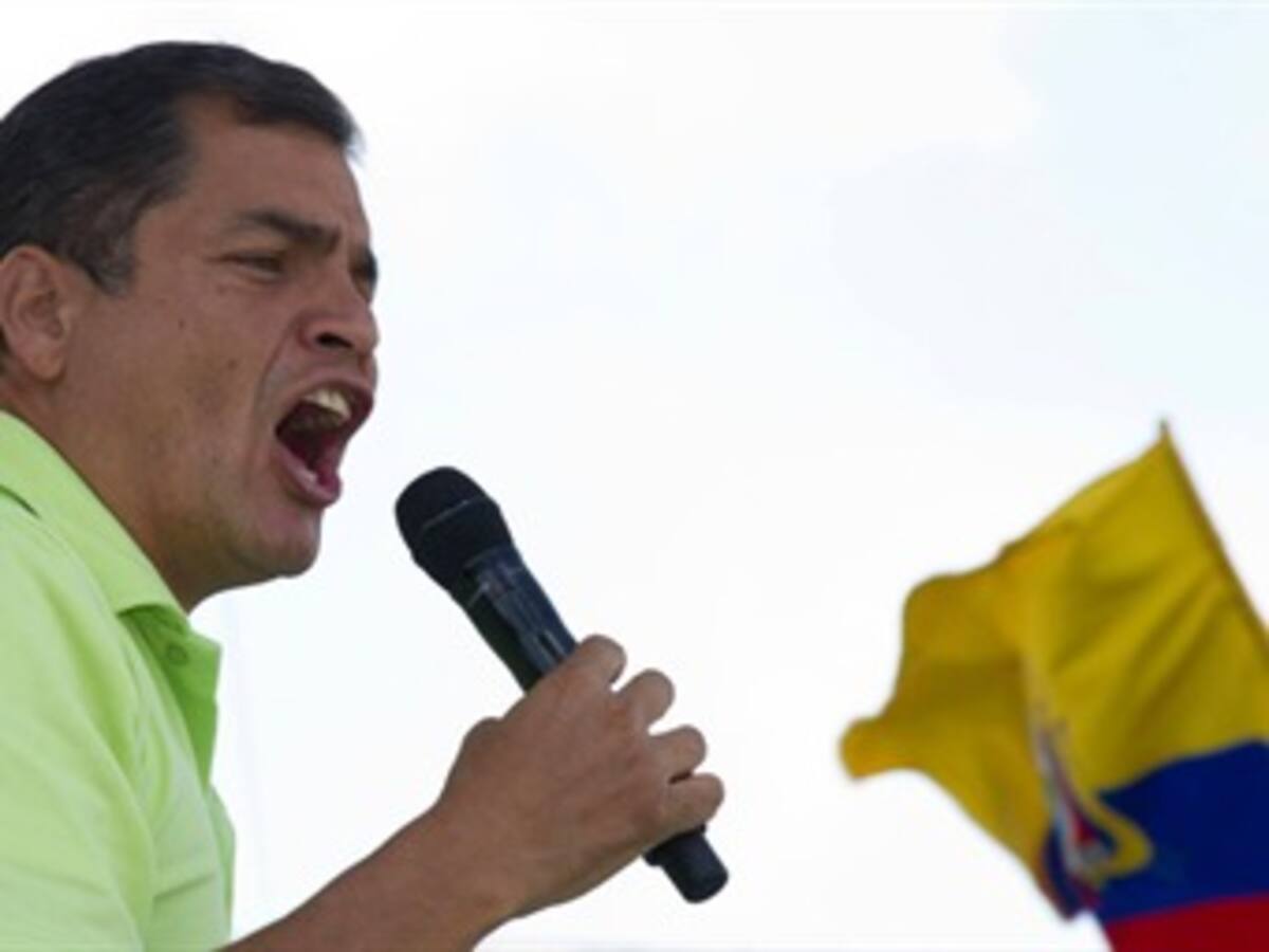 Rafael Correa inscribe su candidatura a la reelección como presidente de Ecuador