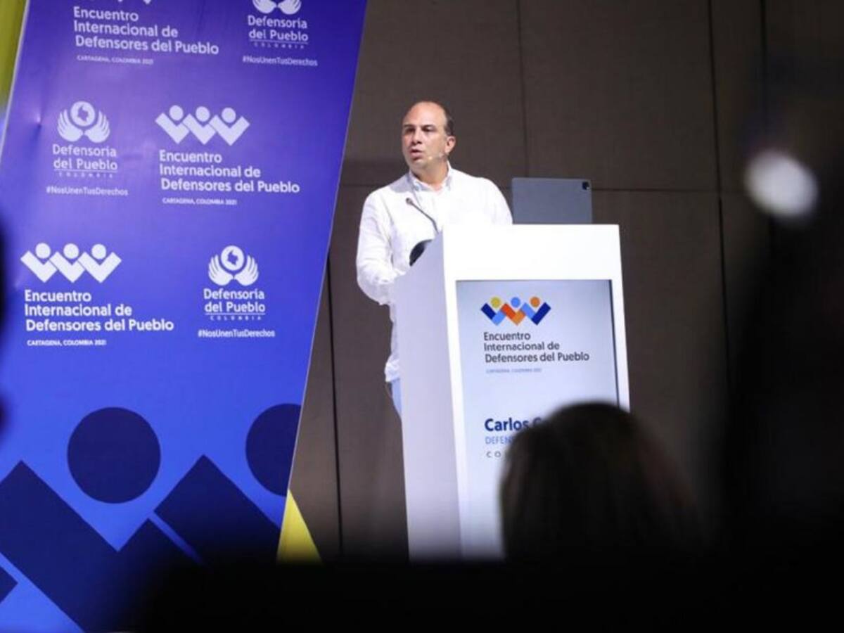 Defensoría del Pueblo pide no realizar ferias y fiestas presenciales