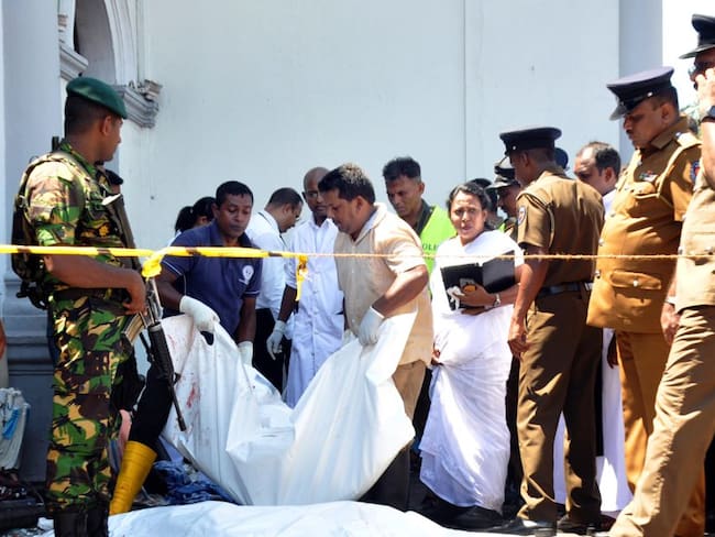 A 290 suben las muertes en ataques a iglesias y hoteles en Sri Lanka