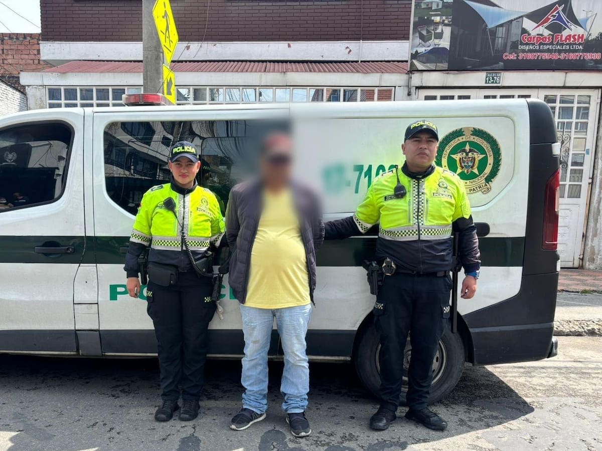 Con más de nueve llaves maestras capturaron a delincuente que robaba carros en Bogotá