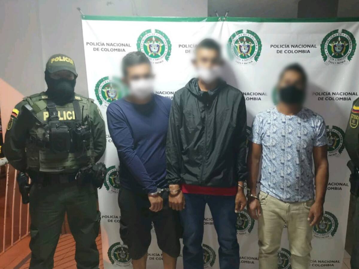 Policías agredidos por hacer cumplir medida de aislamiento en Ibagué