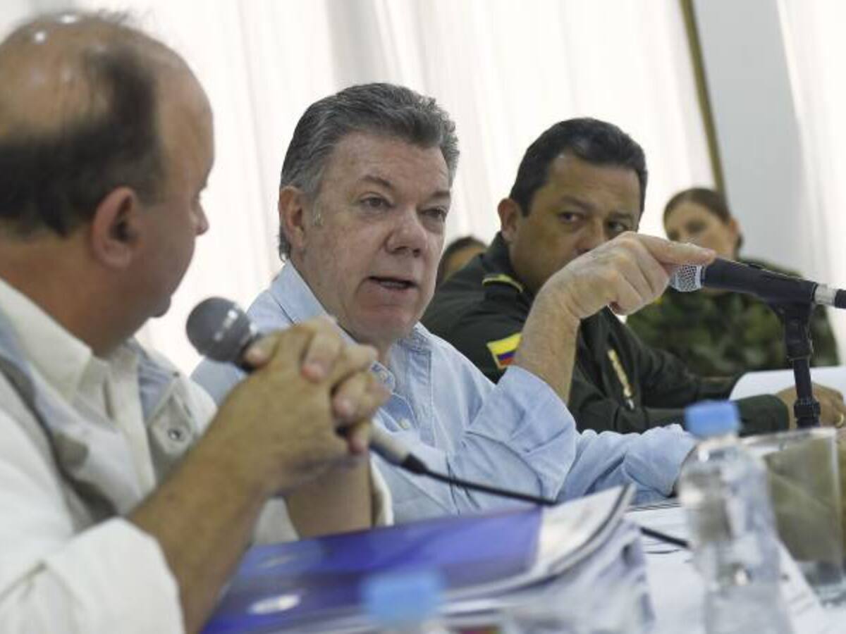 Presidente analiza situación de Arauca en consejo de seguridad