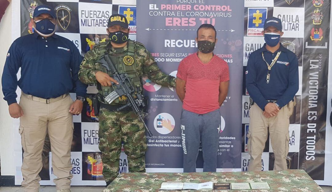 Alberto José Ramos Utrera sería miembro activo de las fuerzas armadas de Venezuela y fue expulsado del territorio nacional.