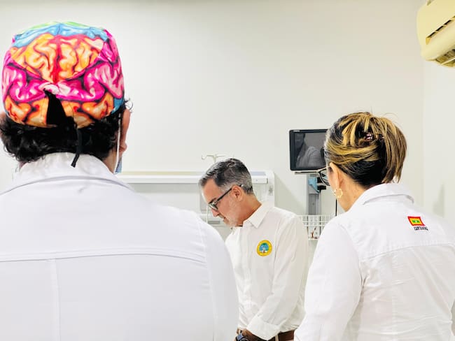 Dadis acompañó a menor quemado con pólvora en Cartagena y reiteró llamado a la prevención