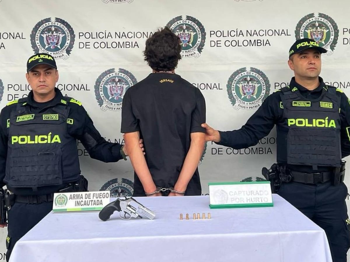 Cinco capturados por hurto en Medellín: uno hirió a un canadiense durante un atraco