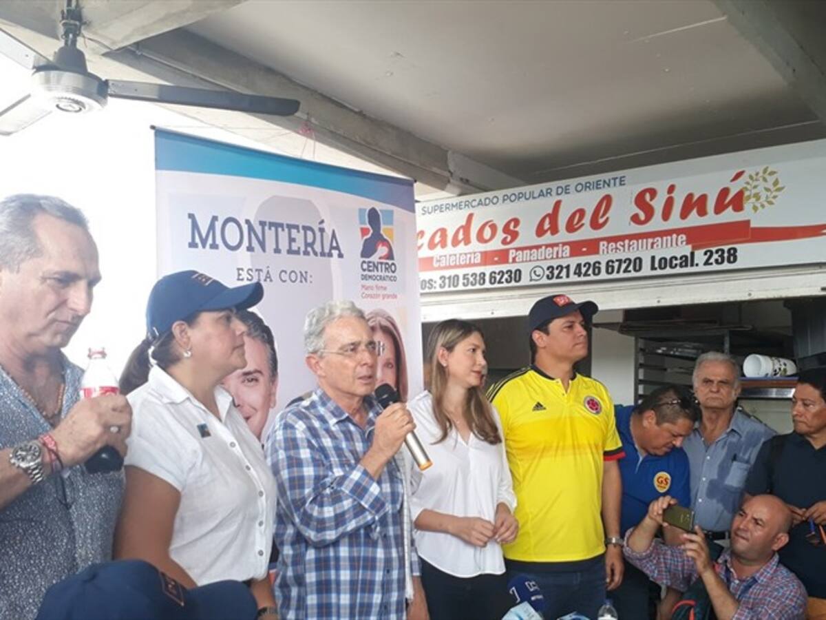 Uribe aseguró que ignoraría coalición Fajardo-De La Calle: